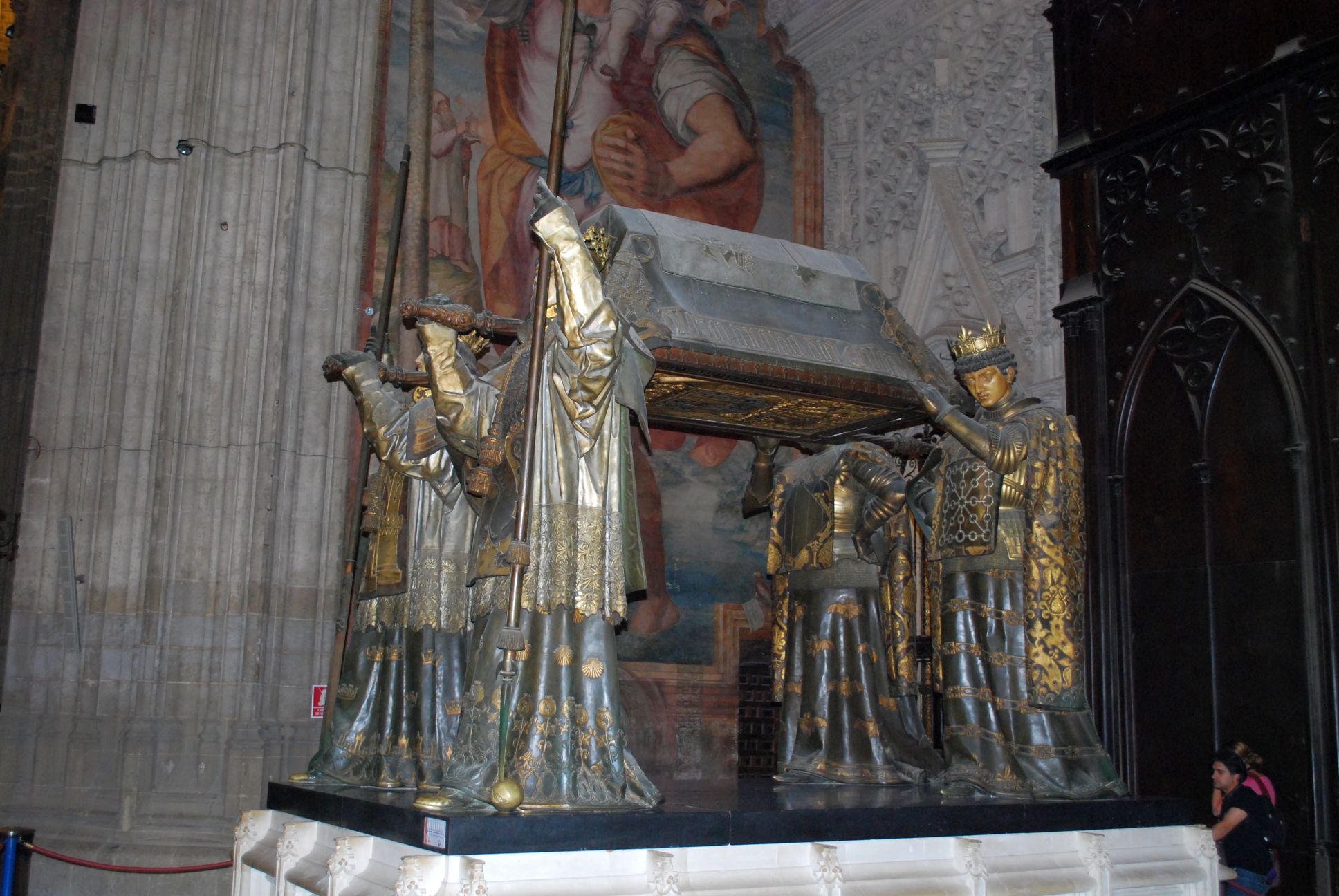 cattedrale di Siviglia tomba di Cristoforo Colombo